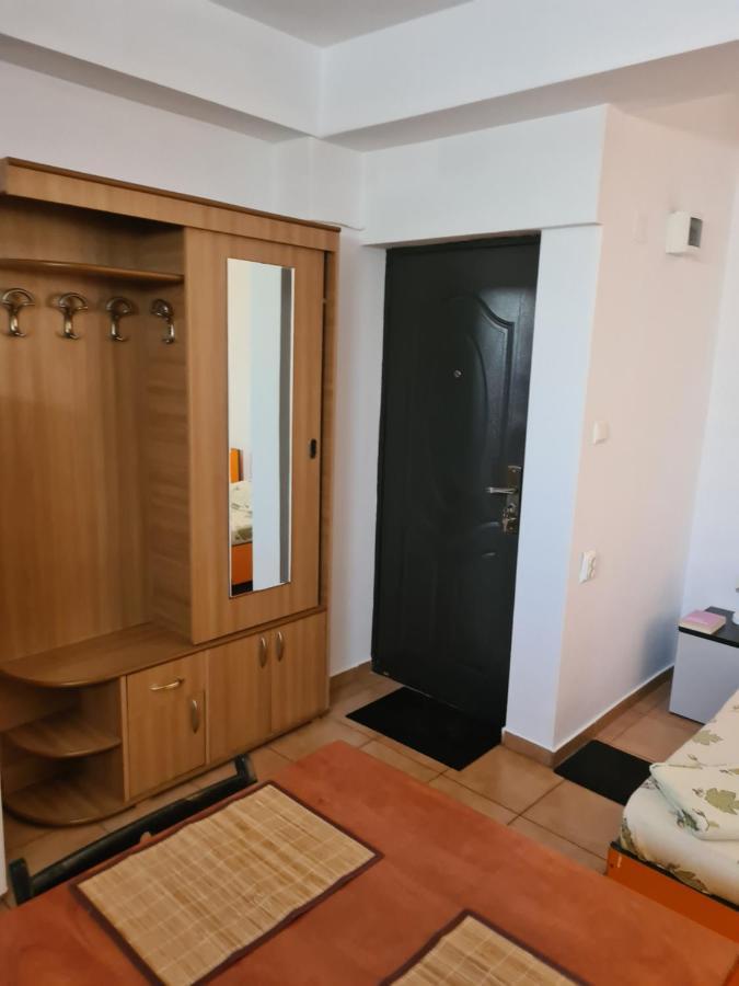 Ogadugu Apartman Bukarest Kültér fotó